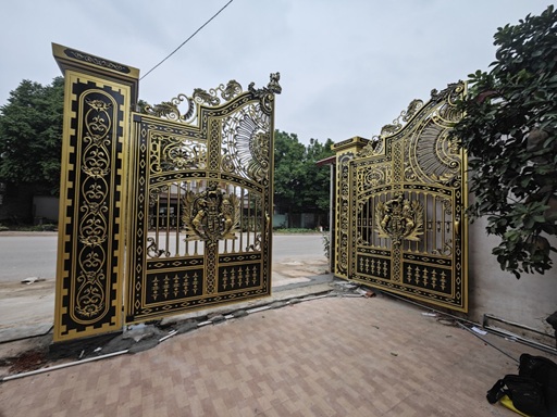Lắp đặt cổng mở cánh tự động tại Hà Nội